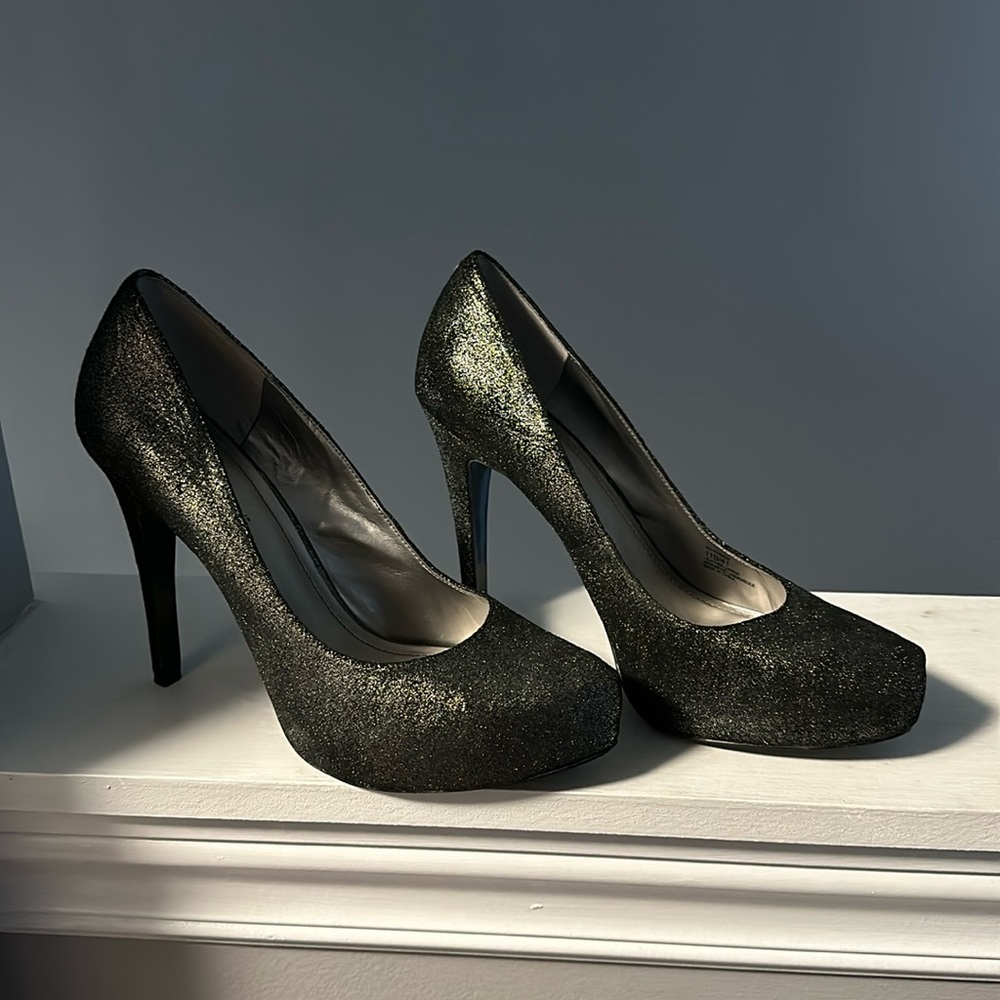 BCBG Pumps